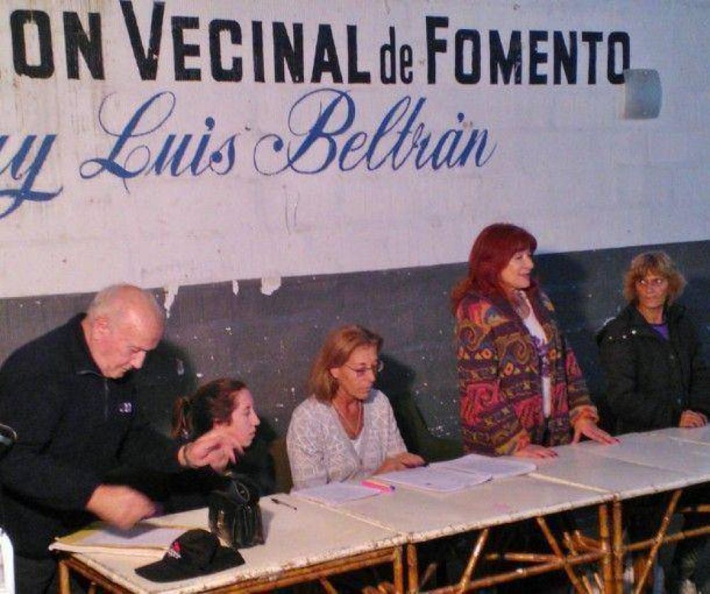 Di Rado promueve la regularizaci�n de escrituras