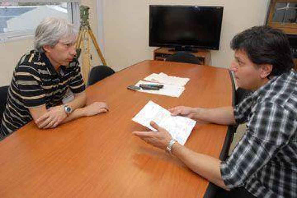 G�mez Bull confirm� ampliaci�n del ejido