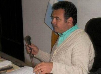 Querella a medios y gremialistas, del ex director Buj�n