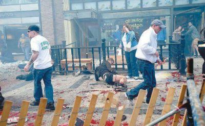 Tres muertos y m�s de 120 heridos por atentado en la marat�n de Boston