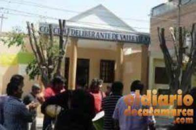 Empleados del Concejo amenazan con parar por tiempo indeterminado