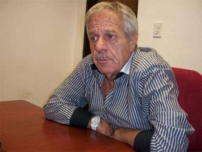 Saiz ratific� que si es senador no acompa�ar� una eventual re-re de la presidenta Cristina Fern�ndez de Kirchner