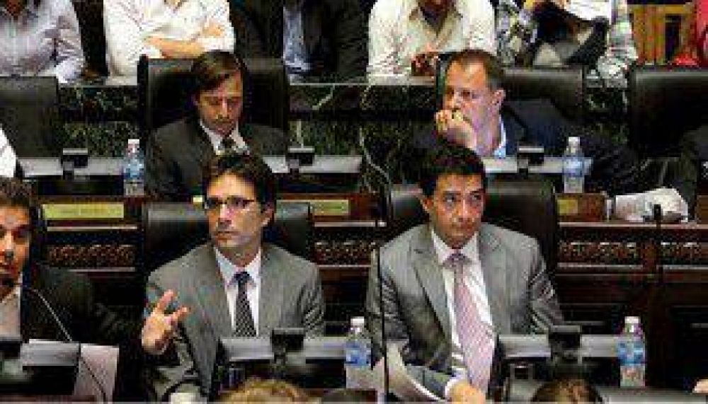 El Pro tambi�n quiere limitar las cautelares