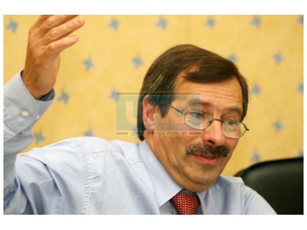 Valiero afirm� que la cuenta sueldo de empleados y jubilados en el BERSA seguir� siendo gratuita