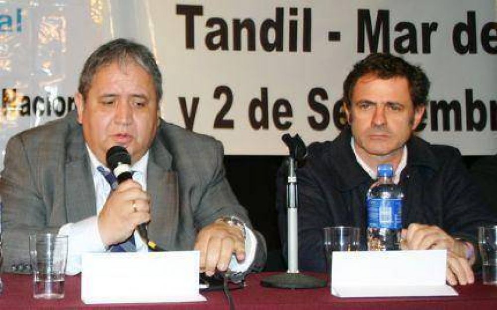Dirigentes bancarios marplatenses se suman a la Conducci�n Nacional