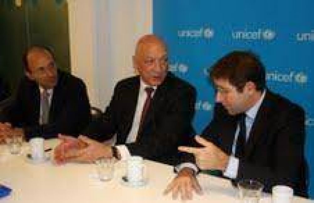 Bonfatti se reuni� con Unicef y Cippec