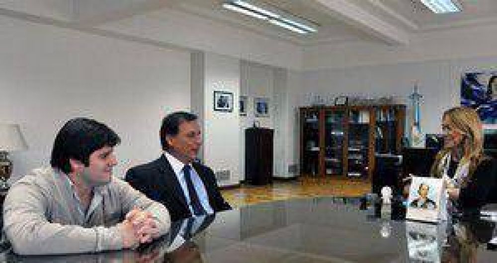 Giorgi anunci� la creaci�n de oficinas GenIA en San Luis	