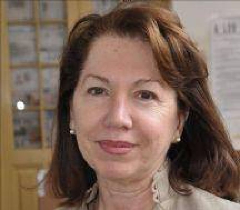 La senadora nacional Sonia Escudero coquetea con el Kirchnerismo