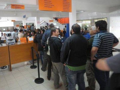 Ola de �desadjudicaciones express� por toda la provincia