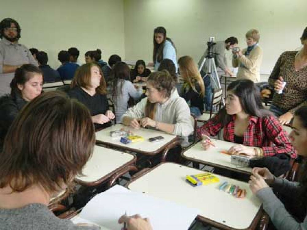 Realizar�n en todas las escuelas una encuesta socioeducativa