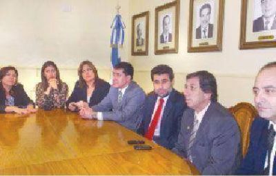 La Legislatura aceptar� el jueves la renuncia de jueces