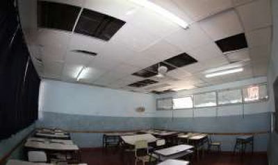 No entran a clases por los problemas de una escuela