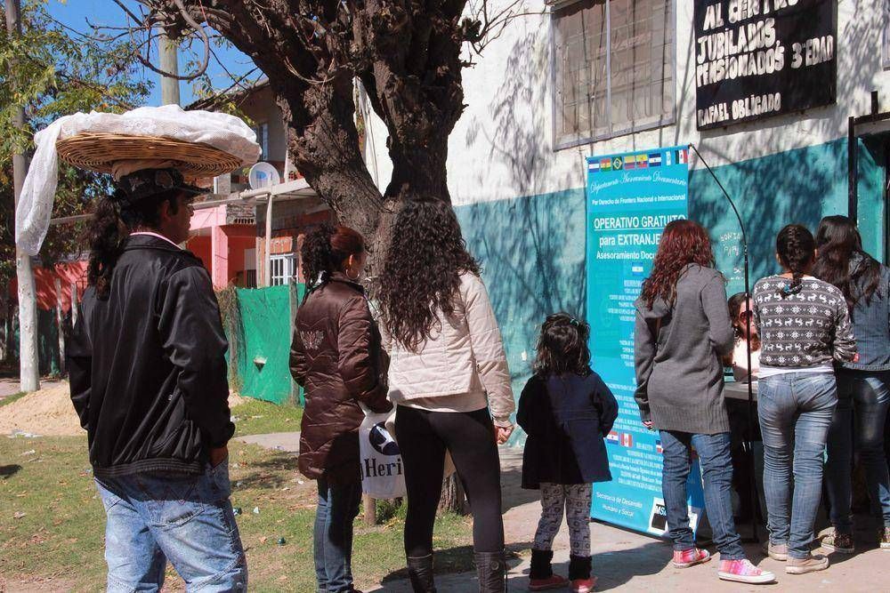 San Miguel realiz� un operativo de documentaci�n junto con el Consulado de Paraguay