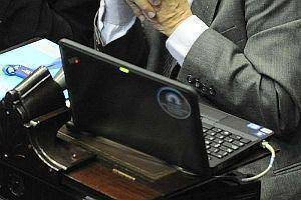 Las "notebooks para todos" llegaron a Diputados