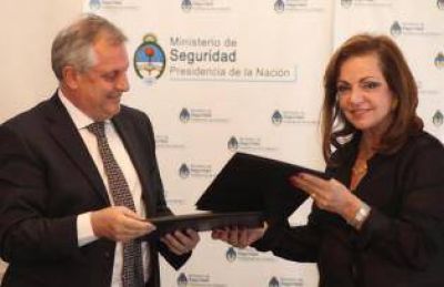 Tucum�n se sum� formalmente al sistema de identificaci�n por huellas dactilares