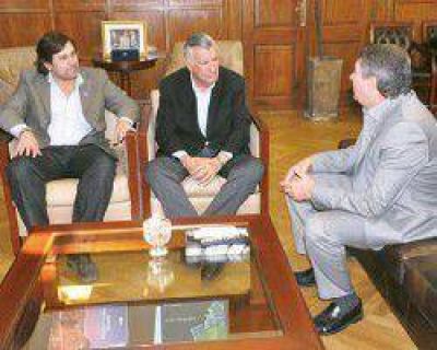 En mayo, Yahuar desembarcar� con $33 millones para el agro
