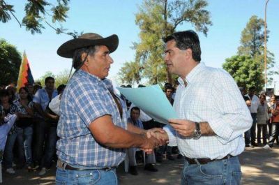 Capitanich asegura que avanzan las gestiones para llevar m�s agua potable al Impenetrable