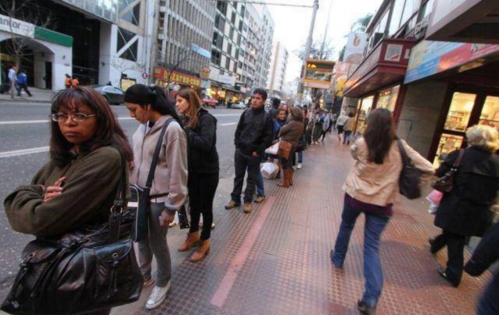 El lunes habr� paro total de transporte urbano en C�rdoba