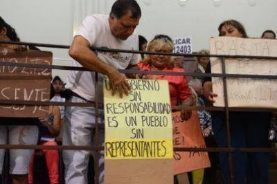 M�s all� de los ausentes