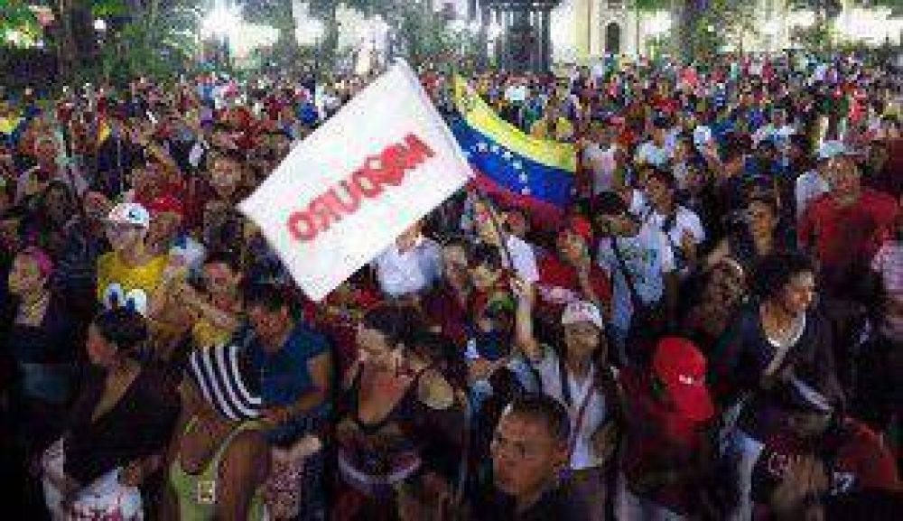 Cruce e incidentes en la Embajada de Venezuela
