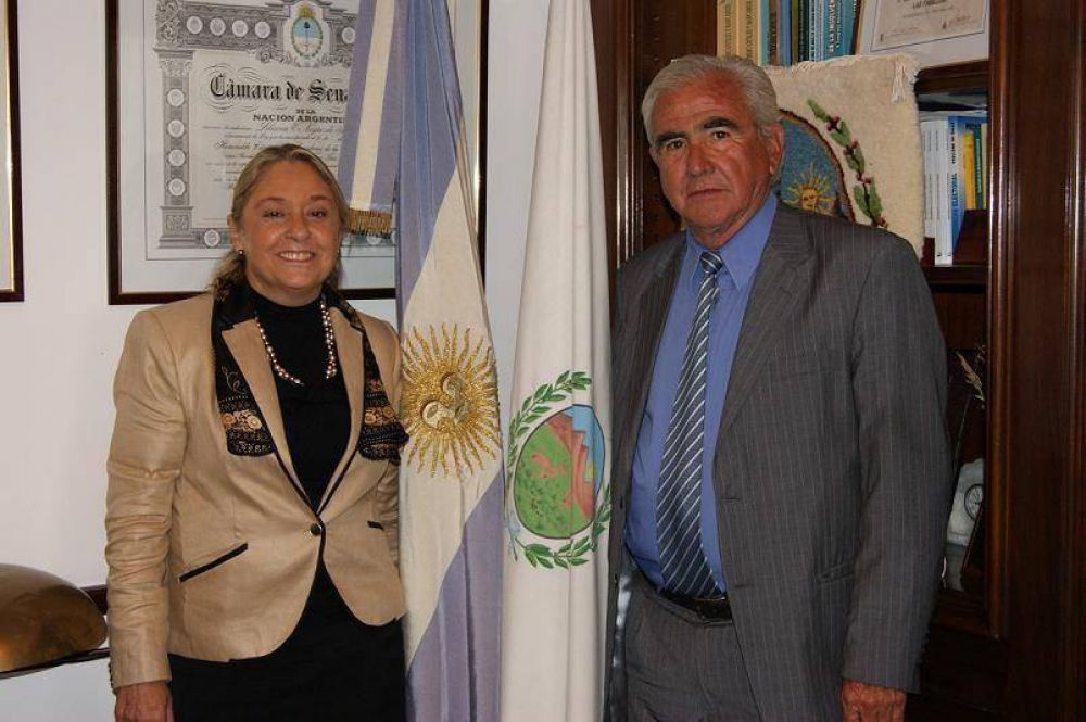El �diputado en bicicleta� lleg� a la Casa Rosada