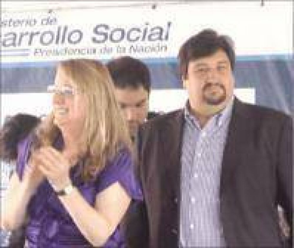 �La mejor pol�tica social es el trabajo�, dijo Closs