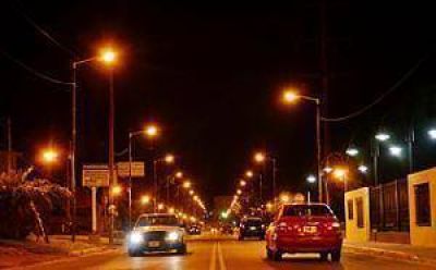 El Municipio ilumin� toda la Av. Intendente Arnoldi