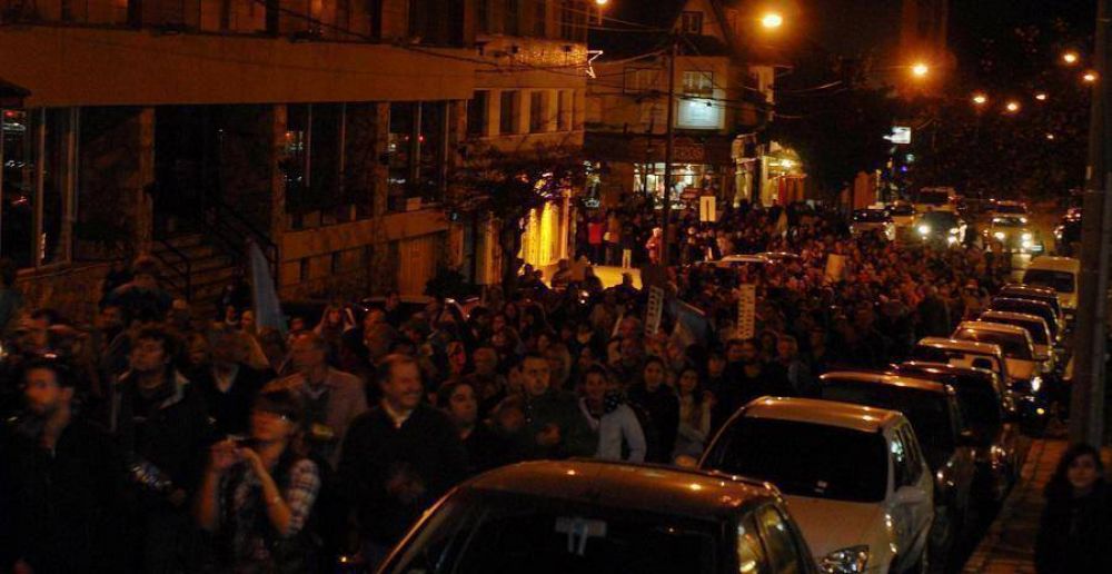 #18A en Bariloche: Concentraci�n y marcha contra la reforma judicial