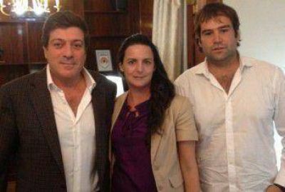 Los autonomistas de Quequ�n fueron recibidos por Mariotto