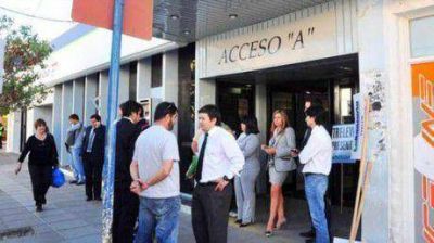 Dictaron la conciliaci�n y hoy abre el Banco del Chubut