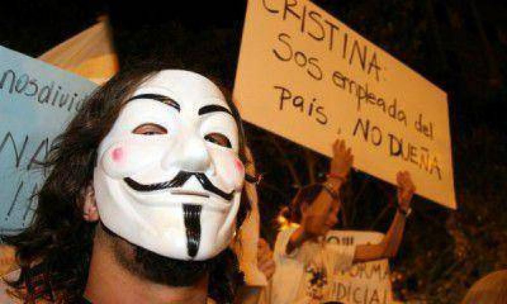 18A en Mendoza: participaron entre 10 y 15 mil personas y no se registraron disturbios