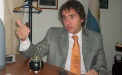Lorenzino se sum� a la pol�mica entre Scioli y Massa