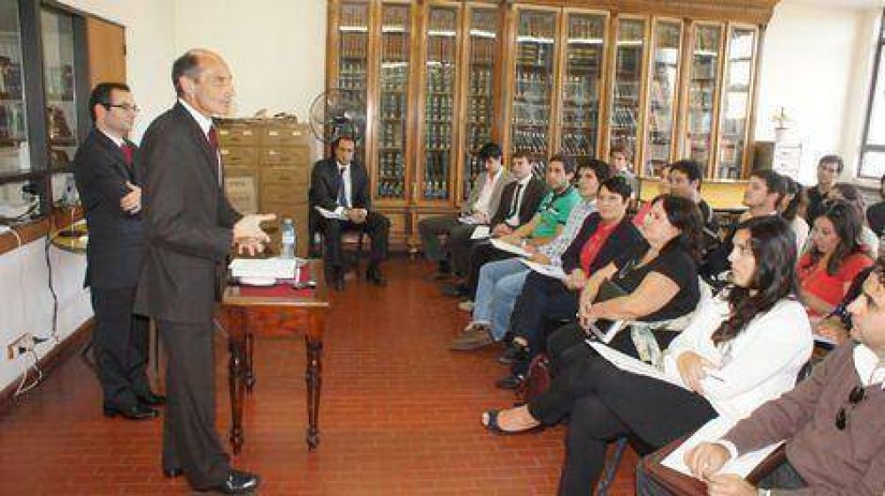 �Los proyectos del oficialismo son un avance del poder pol�tico sobre el poder judicial�