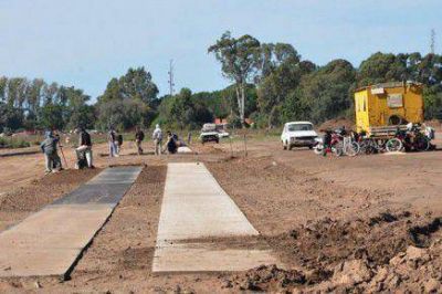 Construyen un anfiteatro en la Ampliaci�n Urbana