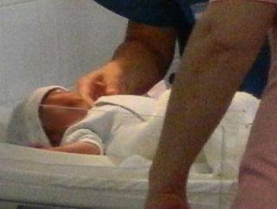 Encontraron un beb� abandonado, est� en el Materno Infantil con buena salud