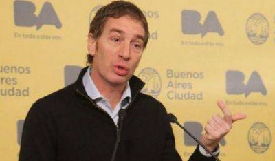Santilli denuncia a Metrogas