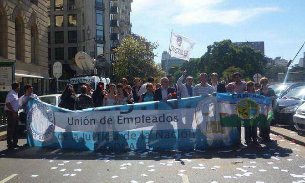 Comenz� el paro de 72 horas de los Judiciales, con cr�ticas a la reforma