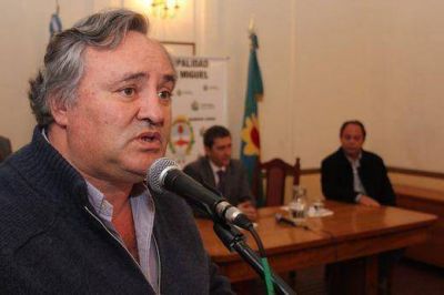 Joaqu�n De la Torre respondi� a Scioli