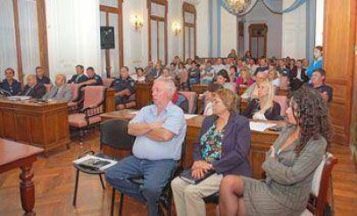 Amplia concurrencia a la primera sesi�n del a�o del Foro Municipal de Seguridad