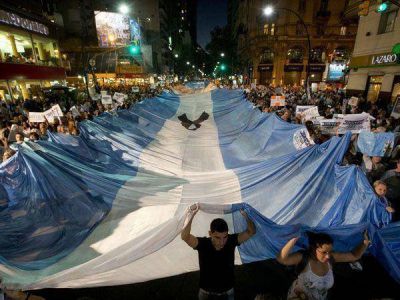 #18A: Masiva protesta contra Cristina Kirchner en Argentina