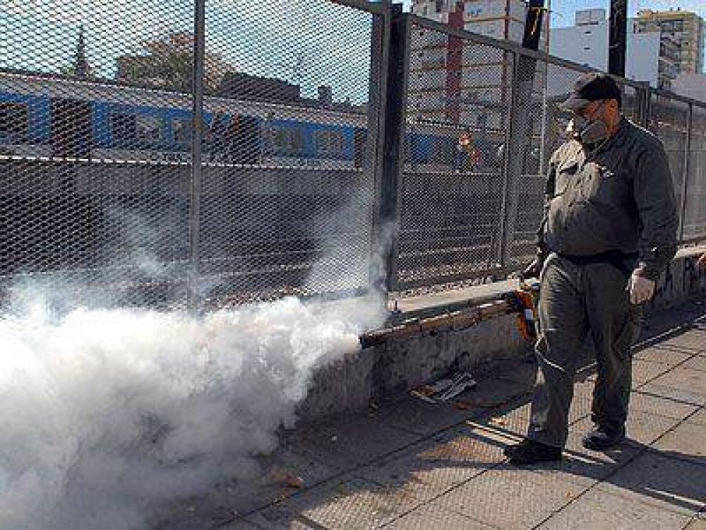 Realizan tareas de prevenci�n del dengue en Avellaneda  
