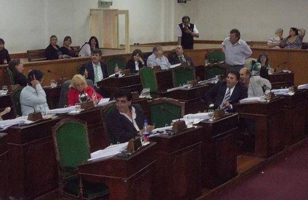 El HCD de Vicente L�pez aprob� medidas por las inundaciones