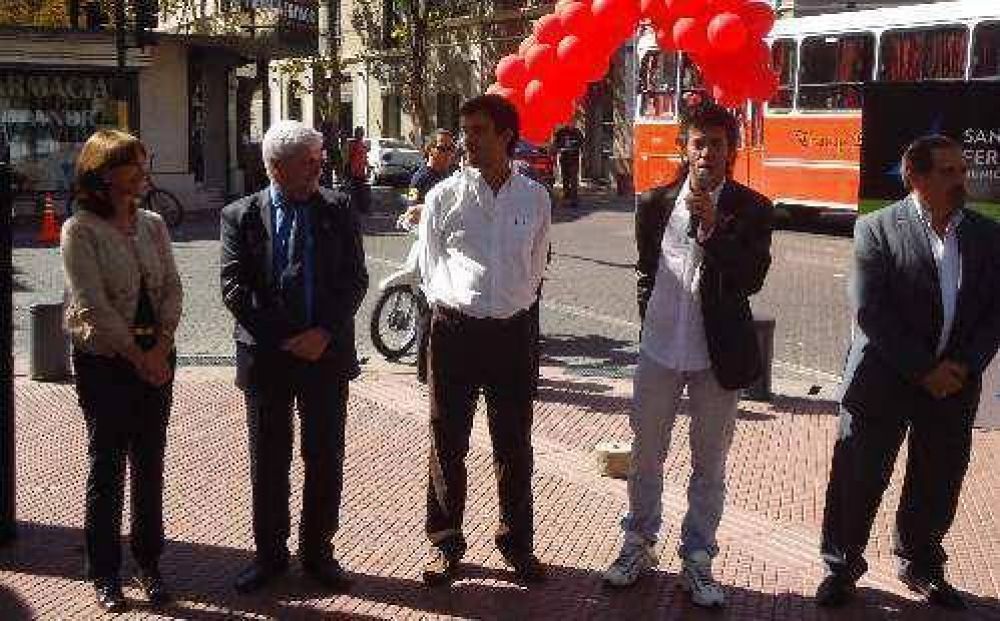Maximiliano Guerra en la prevenci�n del VIH/Sida en San Fernando