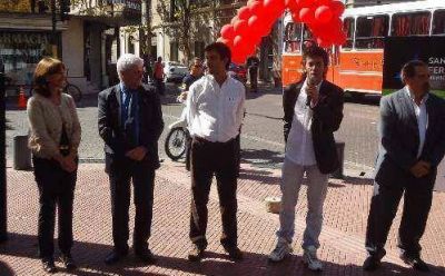 Maximiliano Guerra en la prevenci�n del VIH/Sida en San Fernando