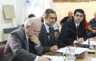 El Frente Grande quiere elecciones en 60 d�as