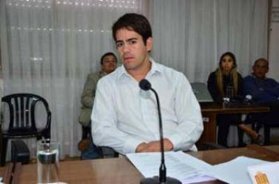 �La renovaci�n del partido tiene que ser la Juventud Radical�