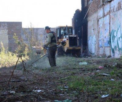 Los due�os de terrenos bald�os deben mantenerlo en condiciones