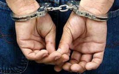 Detenido por amenazar con un arma de fuego a enfermero en una salita
