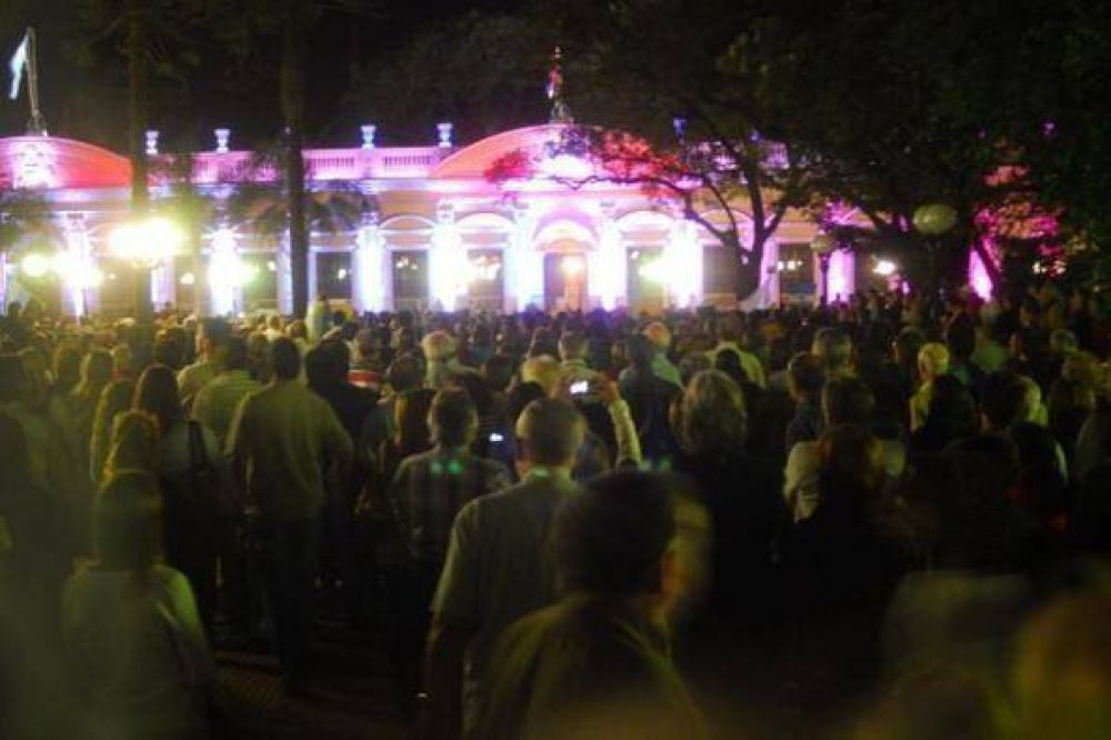 18A: Miles de personas se manifestaron en Posadas y el interior de Misiones