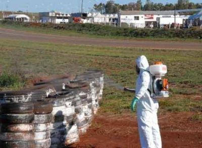 Padre e hijo con dengue en Posadas permanecen estables y controlados